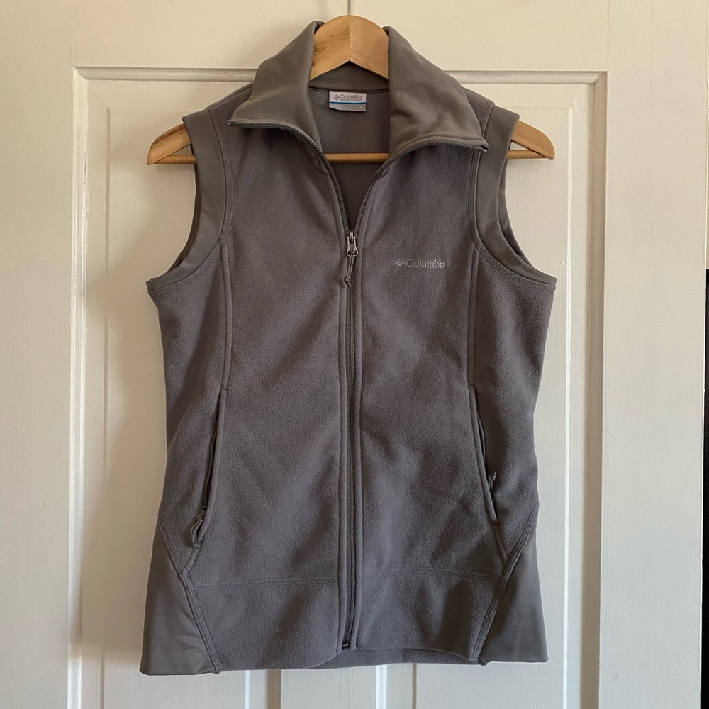 Gray Columbia Fleece Zip Up Vest - Like New!